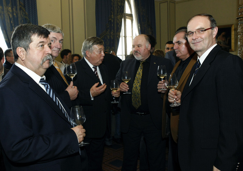 Egri Borok az Akadémián fotó