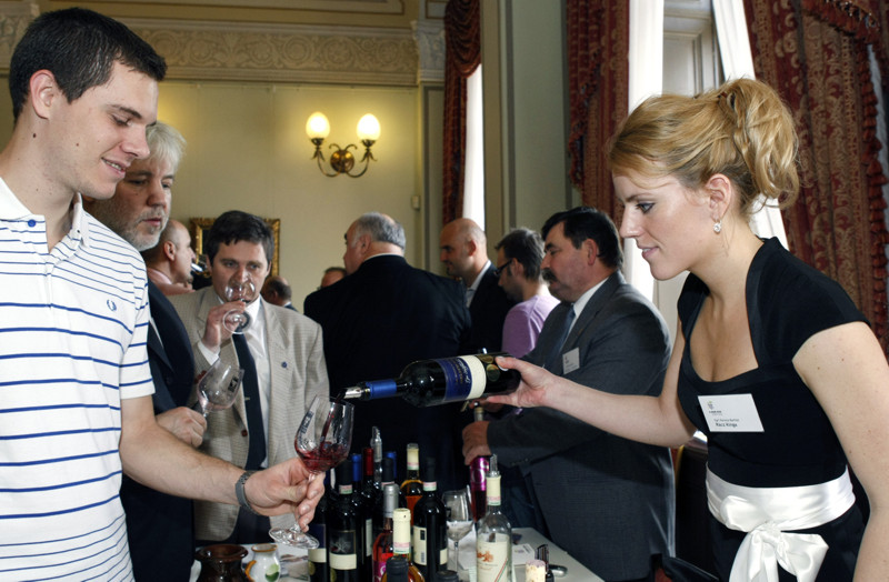 Egri Borok az Akadémián fotó